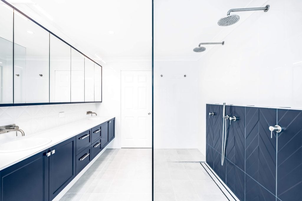 BROOKFIELD Bathroom remodelling