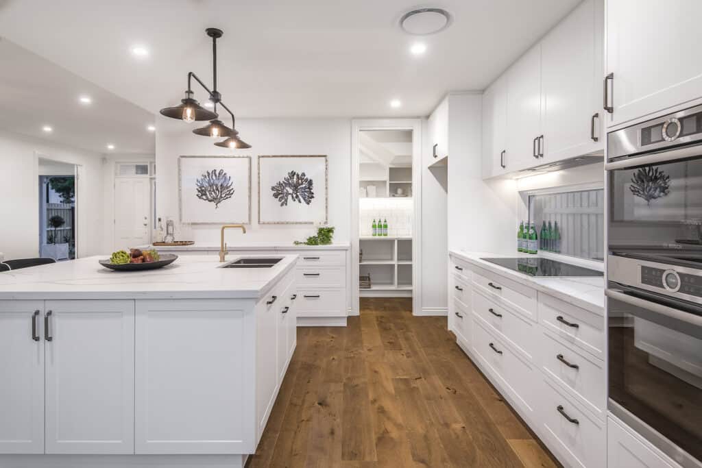 White modern kitchen